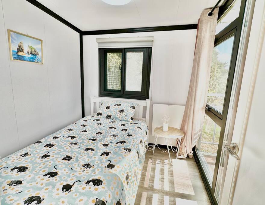 2 Bedrooms Cabin 5 Min To Pukekohe Town Centre ภายนอก รูปภาพ